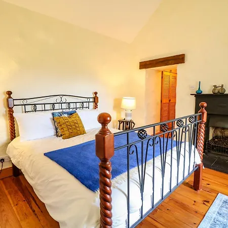 Holiday home Radharc Na Noilean